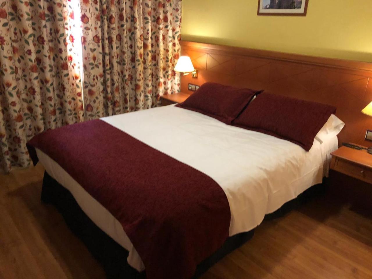 Hotel Camino Real Arcahueja Екстер'єр фото