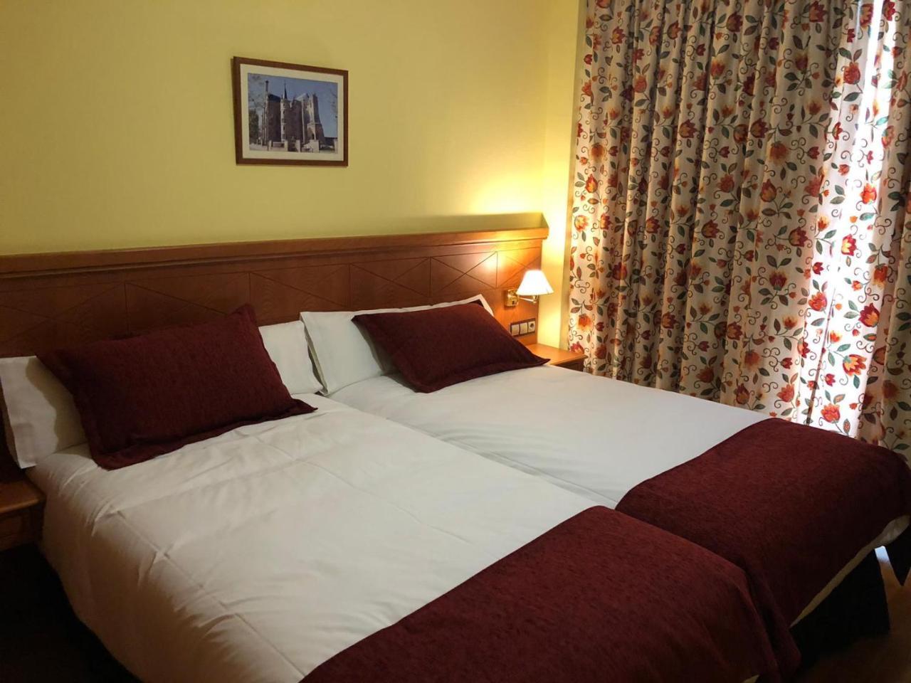Hotel Camino Real Arcahueja Екстер'єр фото
