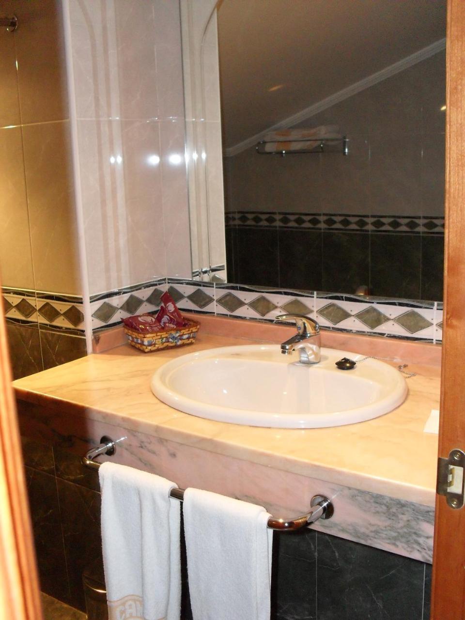 Hotel Camino Real Arcahueja Екстер'єр фото